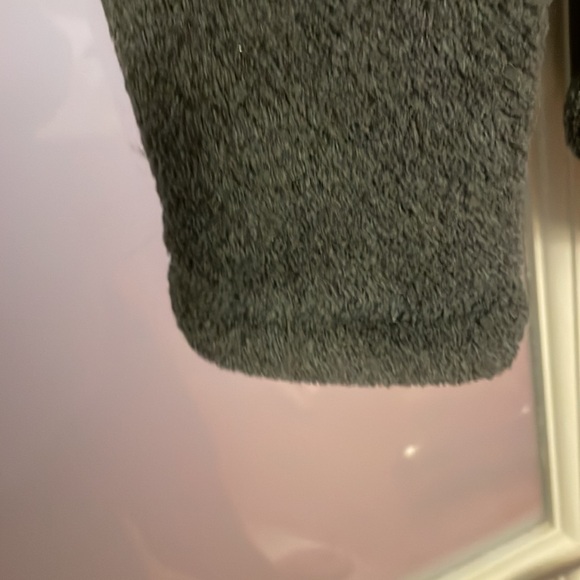 Patagonia polar rarely worn! - Picture 4 of 6